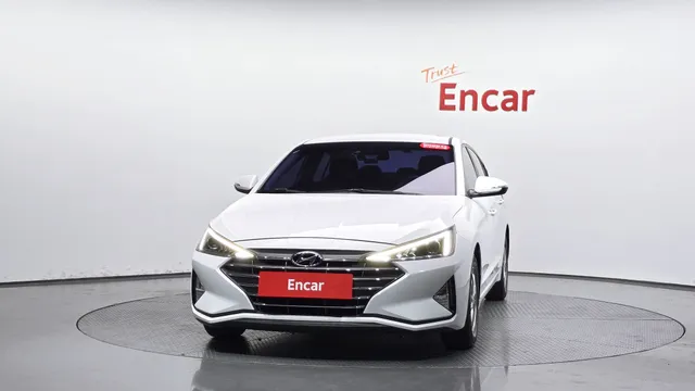 Hyundai Elantra (Avante)