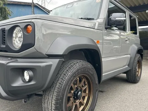 Suzuki Jimny Sierra