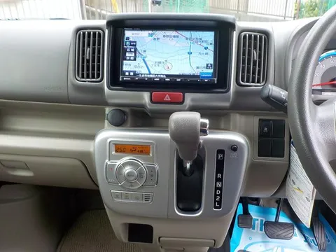 Nissan Clipper Rio
