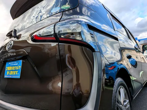Toyota Sienta
