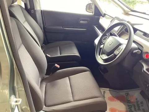 Honda Freed Plus