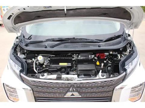 Mitsubishi eK X