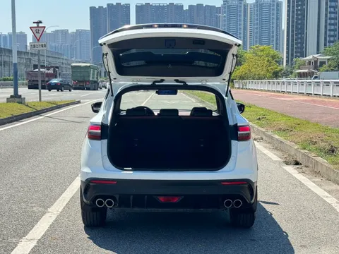 Geely Coolray (Binyue)