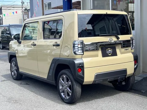Daihatsu Taft