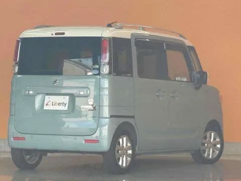 Suzuki Spacia