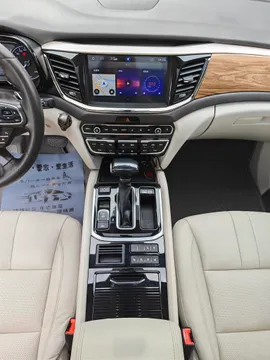 Gac GS8