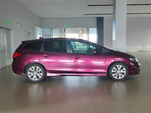 Honda Jade