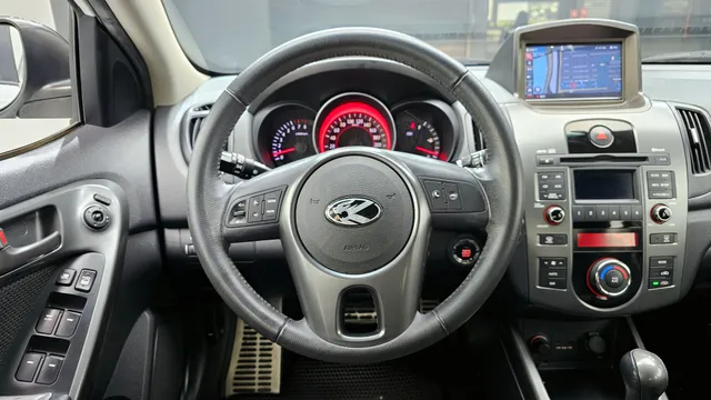 Kia Cerato (Forte)