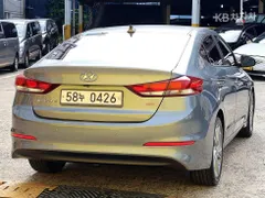 Hyundai Elantra (Avante)