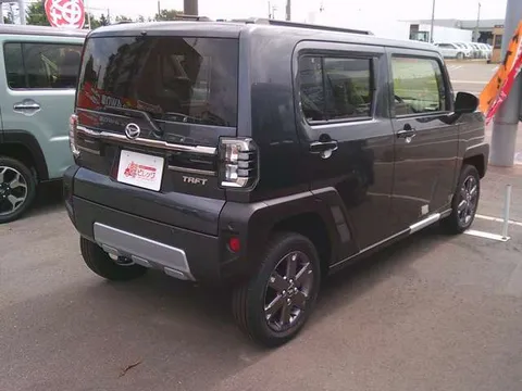Daihatsu Taft