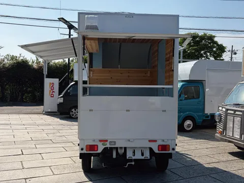 Nissan Clipper Truck