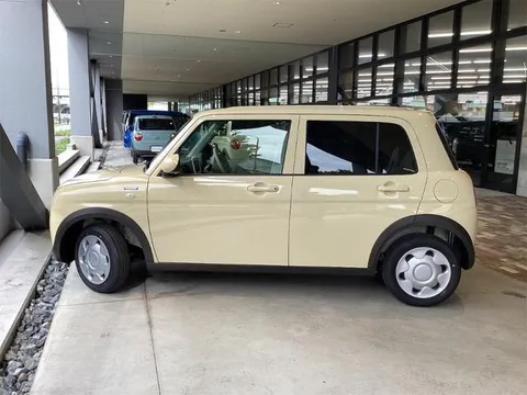 Suzuki Alto Lapin