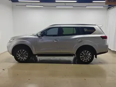 Nissan Terra