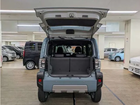 Daihatsu Taft