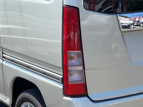 Subaru Sambar Van