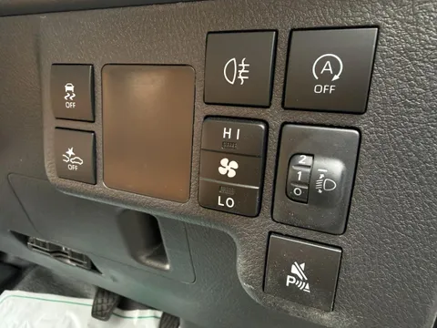 Toyota TownAce Van