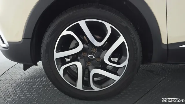 Renault QM3