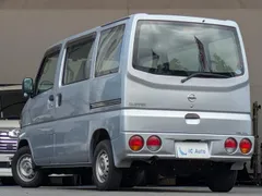 Nissan Clipper Van
