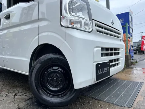 Nissan Clipper