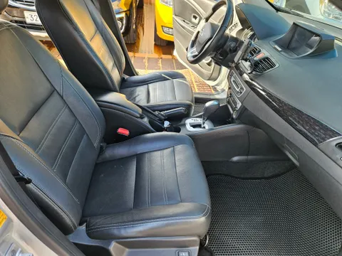 Renault SM3