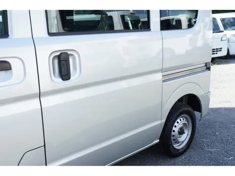 Nissan Clipper