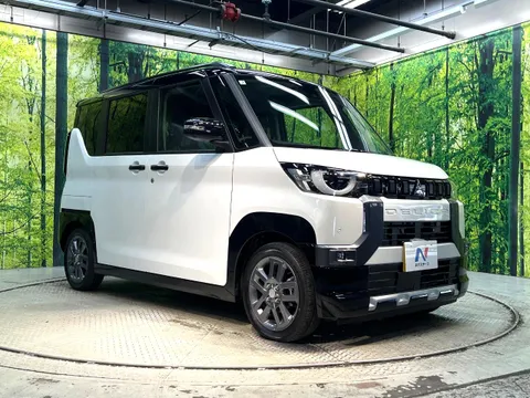 Mitsubishi Delica Mini