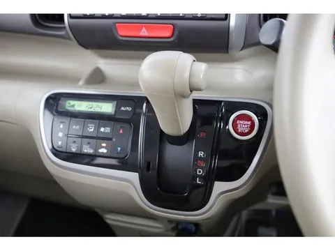 Honda N-BOX Plus