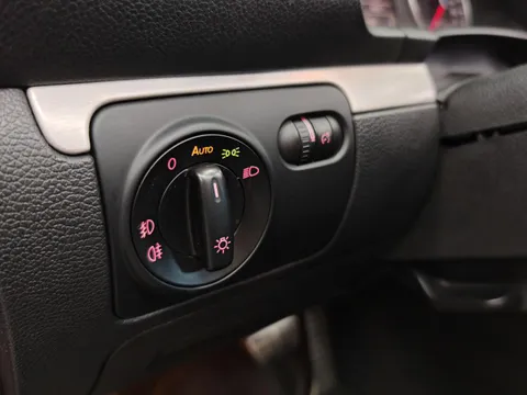 Volkswagen Eos