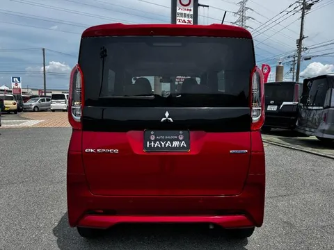Mitsubishi eK Space