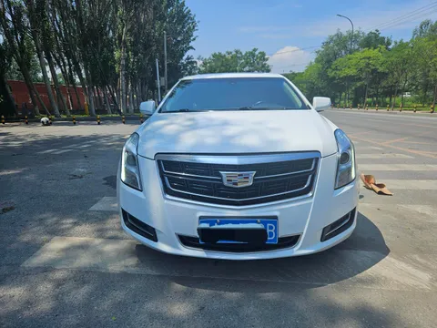 Cadillac XTS
