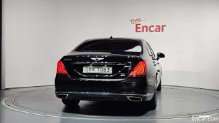 Genesis G90 (EQ900)