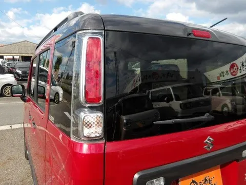 Suzuki Spacia Gear