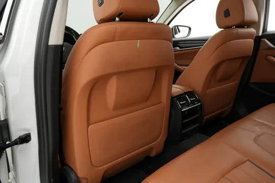 BMW BMW