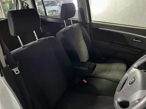 Suzuki Wagon R Stingray