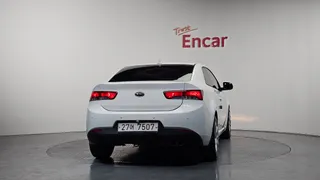 Kia Cerato (Forte)