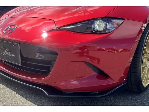 Mazda MX-5 (Roadster)