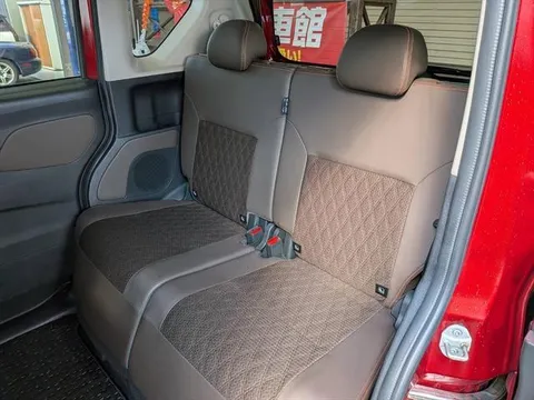 Mitsubishi eK X Space