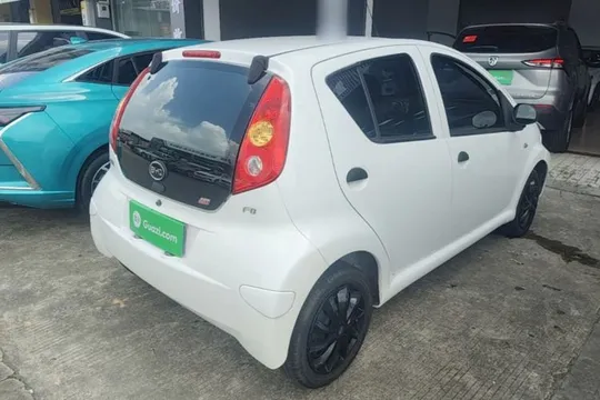 BYD F0
