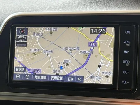 Toyota Sienta
