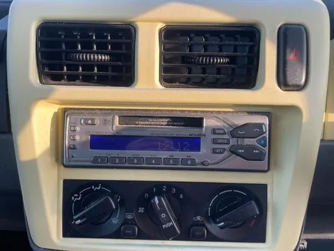Mitsubishi Pajero Mini