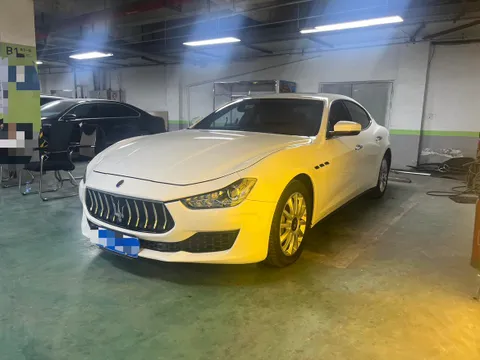 Maserati Ghibli