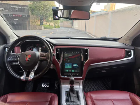 Roewe RX5