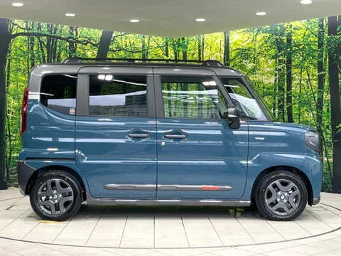 Suzuki Spacia Gear