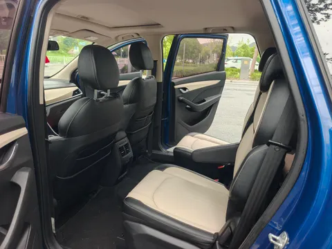 Baojun 360