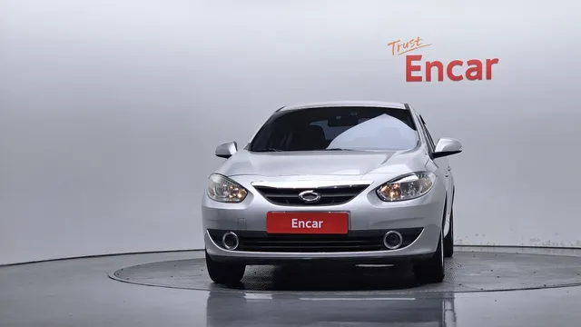 Renault SM3