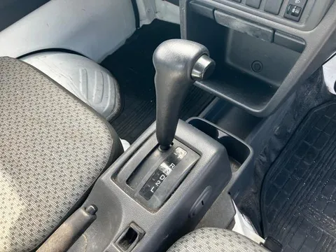 Mazda Scrum Truck