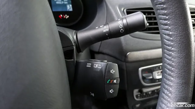 Renault SM3