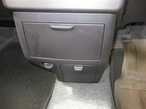 Toyota Pixis Space