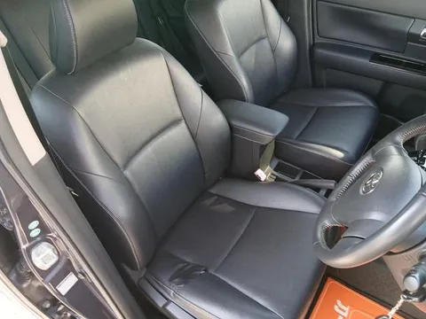 Toyota Corolla Rumion