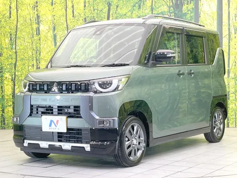 Mitsubishi Delica Mini